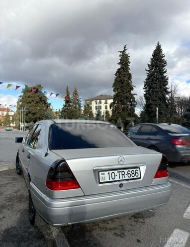 Mercedes C 180-5
