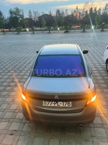 Saipa Saina-10
