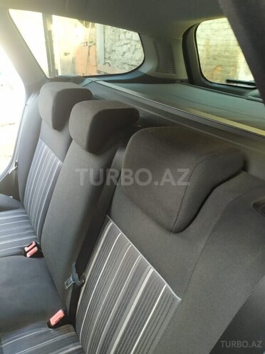 Ford Focus 2008, 278,000 km - 1.6 l - Gəncə