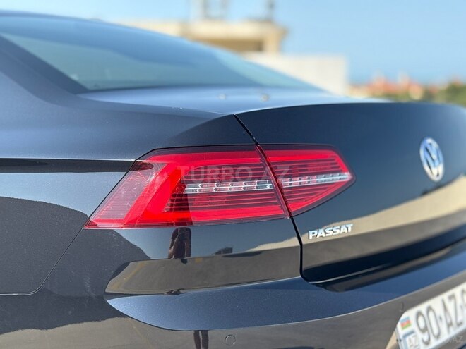 Volkswagen Passat 2017, 107,000 km - 1.8 л - Bakı