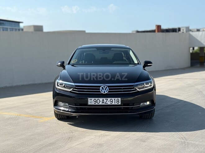 Volkswagen Passat 2017, 107,000 km - 1.8 л - Bakı