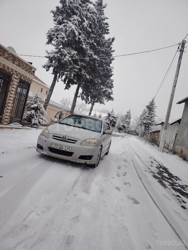 Toyota Corolla 2006, 280,000 km - 1.4 l - Göyçay