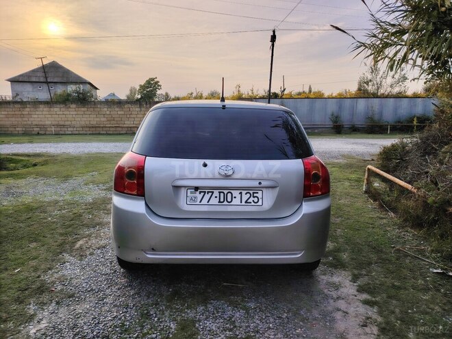 Toyota Corolla 2006, 280,000 km - 1.4 l - Göyçay