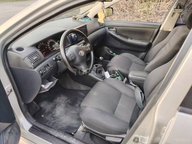 Toyota Corolla 2006, 280,000 km - 1.4 l - Göyçay