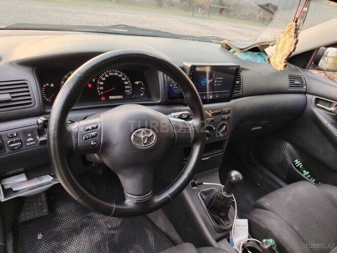 Toyota Corolla 2006, 280,000 km - 1.4 l - Göyçay