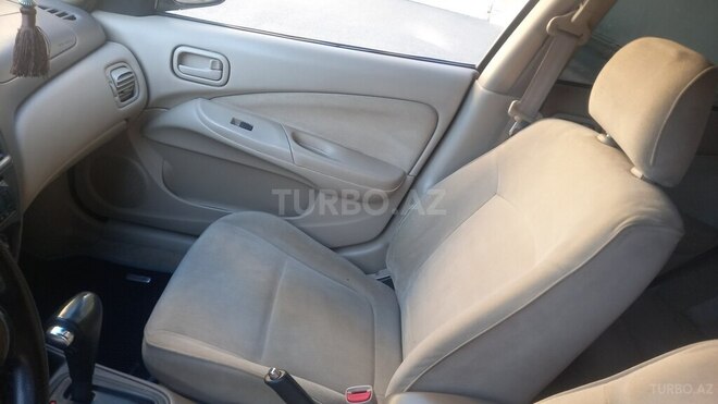 Nissan Sunny 2006, 450,000 km - 1.6 л - Bakı