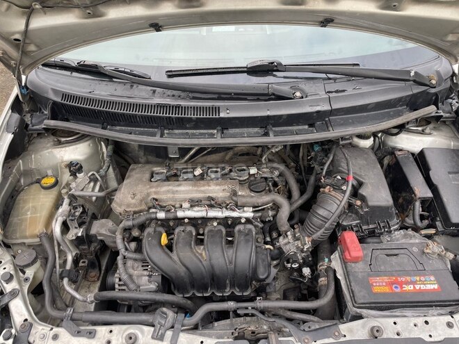Toyota Auris-6