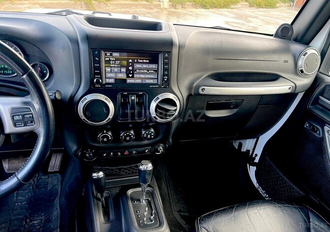 Jeep Wrangler 2014, 131,125 km - 3.6 l - Bakı