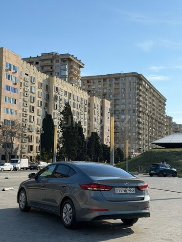 Hyundai Elantra 2017, 247,437 km - 2.0 л - Bakı
