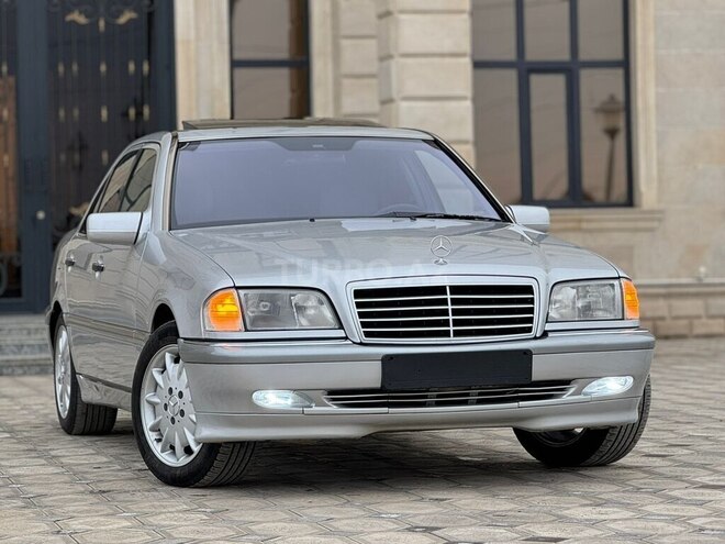 Mercedes C 230 1999, 175,000 km - 2.3 л - Saatlı