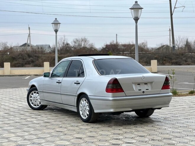 Mercedes C 230 1999, 175,000 km - 2.3 л - Saatlı