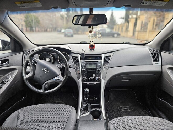 Hyundai Sonata 2012, 290,000 km - 2.4 l - Mingəçevir