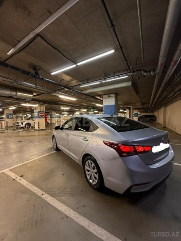 Hyundai Accent 2018, 141,622 km - 1.6 l - Bakı