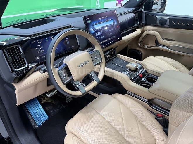 BYD Leopard 8-8