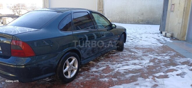 Opel Vectra 2000, 384,058 km - 1.6 l - Qazax