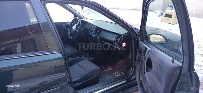 Opel Vectra 2000, 384,058 km - 1.6 l - Qazax