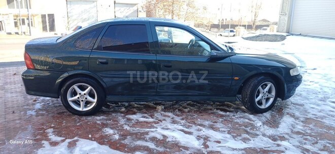 Opel Vectra 2000, 384,058 km - 1.6 l - Qazax