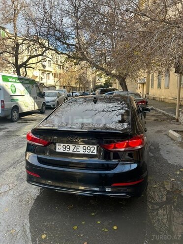 Hyundai Elantra 2017, 172,704 km - 2.0 l - Bakı