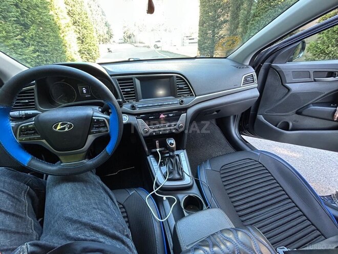 Hyundai Elantra 2017, 172,704 km - 2.0 l - Bakı