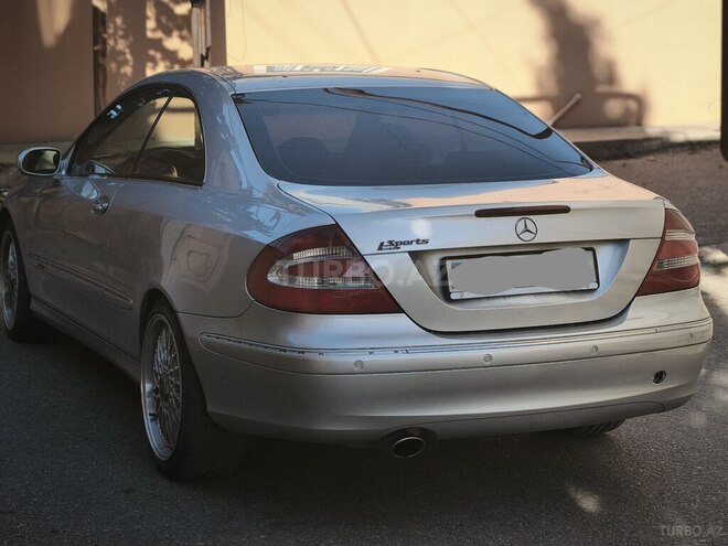Mercedes CLK 240 2002, 359,000 km - 2.6 л - Bakı