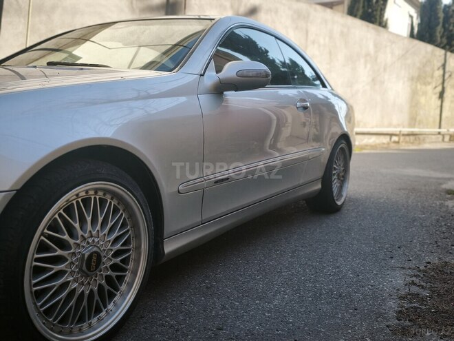 Mercedes CLK 240 2002, 359,000 km - 2.6 л - Bakı