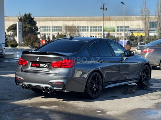 BMW 330-3