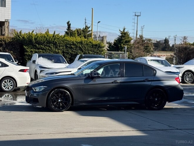 BMW 330-9