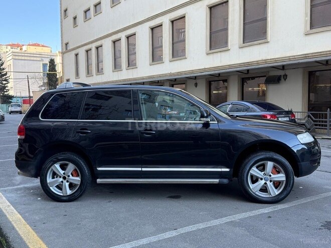 Volkswagen Touareg 2004, 290,000 km - 3.2 l - Bakı