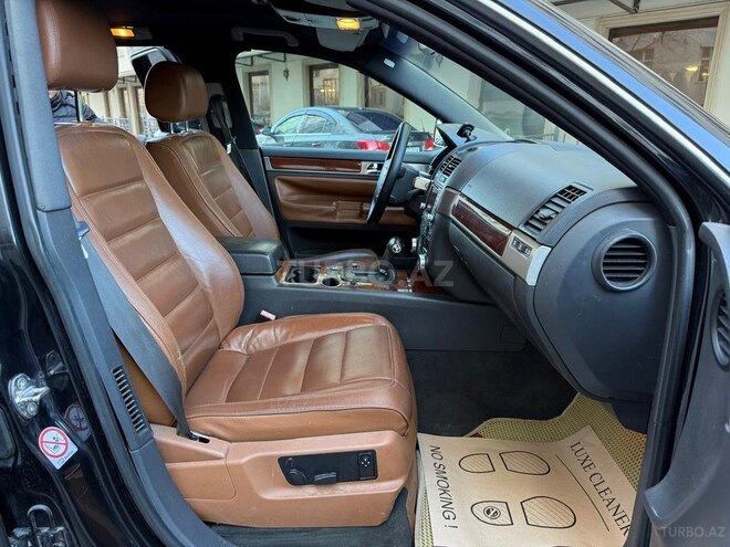 Volkswagen Touareg 2004, 290,000 km - 3.2 l - Bakı