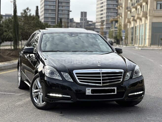 Mercedes E 250 2013, 179,988 km - 1.8 л - Bakı