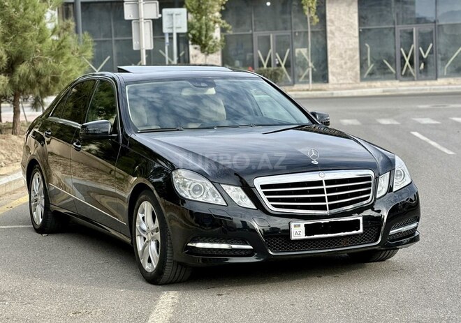 Mercedes E 250 2013, 179,988 km - 1.8 л - Bakı