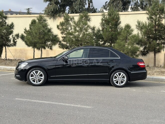 Mercedes E 250 2013, 179,988 km - 1.8 л - Bakı