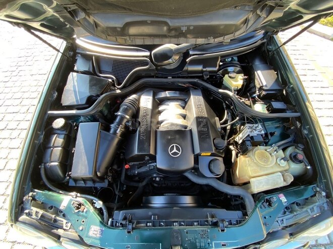 Mercedes E 240 1998, 413,651 km - 2.4 l - Bakı