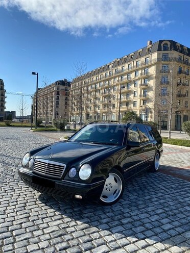 Mercedes E 240 1998, 413,651 km - 2.4 l - Bakı