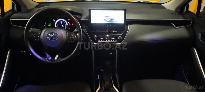Toyota Corolla Cross 2024, 13,000 km - 2.0 l - Bakı