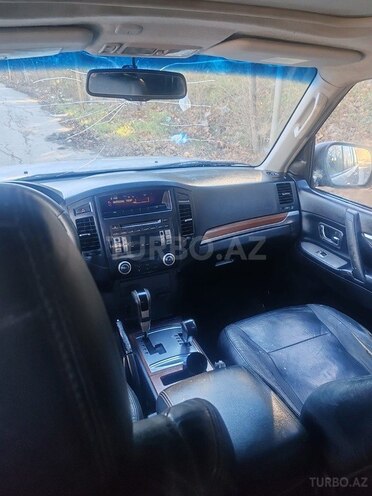 Mitsubishi Pajero 2007, 271,000 km - 3.0 l - Bakı