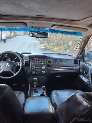 Mitsubishi Pajero 2007, 271,000 km - 3.0 l - Bakı
