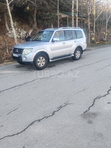 Mitsubishi Pajero 2007, 271,000 km - 3.0 l - Bakı