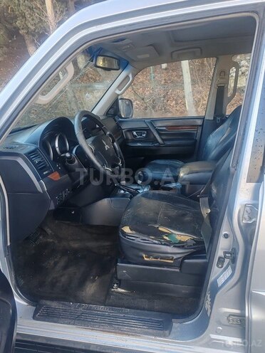 Mitsubishi Pajero 2007, 271,000 km - 3.0 l - Bakı