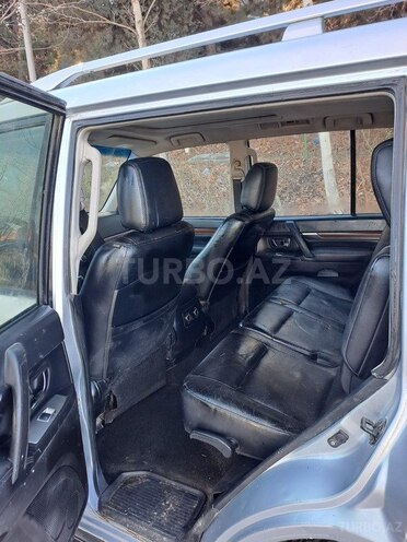 Mitsubishi Pajero 2007, 271,000 km - 3.0 l - Bakı