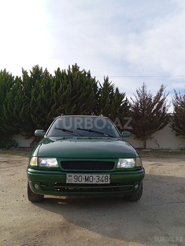 Opel Astra 1995, 555,000 km - 1.6 л - Bakı