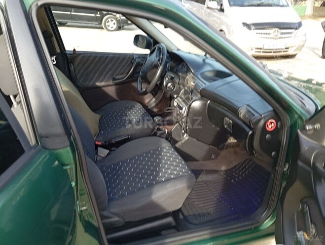 Opel Astra 1995, 555,000 km - 1.6 л - Bakı