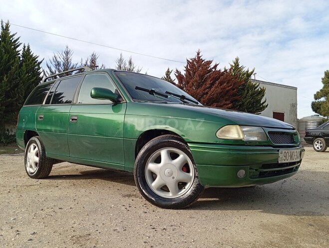 Opel Astra 1995, 555,000 km - 1.6 л - Bakı