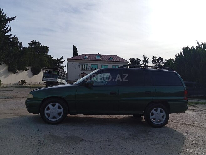 Opel Astra 1995, 555,000 km - 1.6 л - Bakı