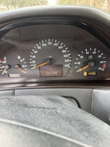 Mercedes E 240 2000, 183,708 km - 2.4 l - Sabirabad