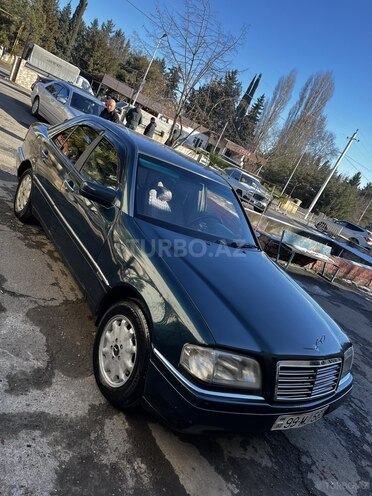 Mercedes C 180 1995, 404,035 km - 1.8 l - Qazax