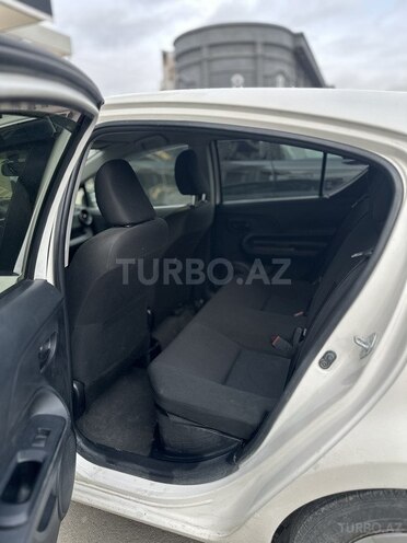 Toyota Aqua 2018, 139,000 km - 1.5 l - Bakı