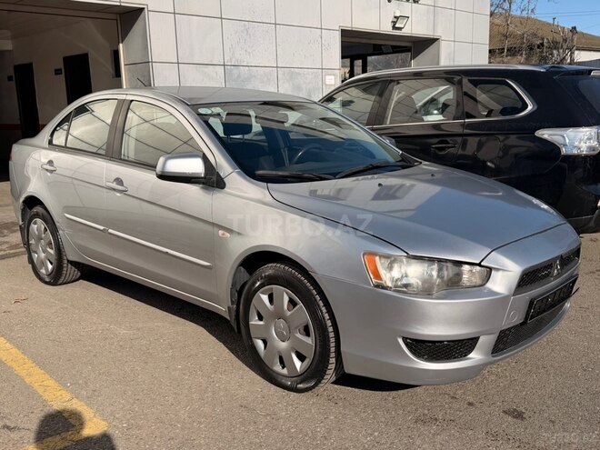 Mitsubishi Lancer 2015, 303,290 km - 2.0 л - Bakı