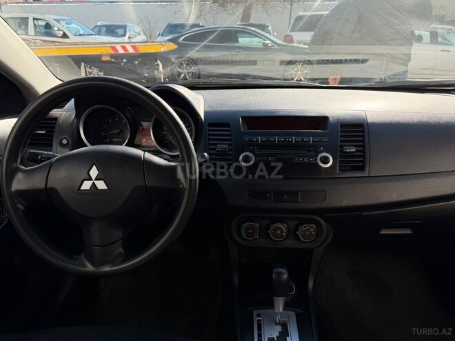 Mitsubishi Lancer 2015, 303,290 km - 2.0 л - Bakı