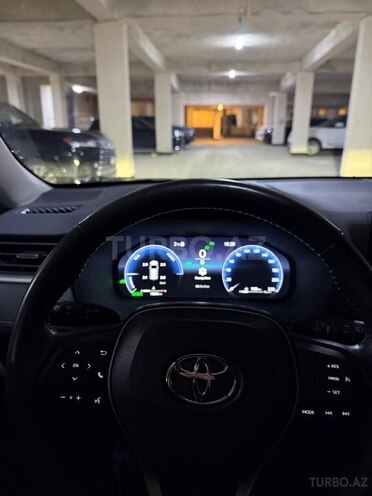 Toyota RAV4 2024, 18,200 km - 2.5 l - Bakı